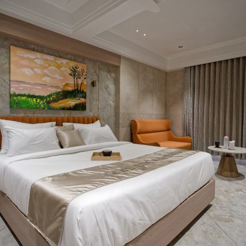 Hotel Golden Plaza-Rooms-14