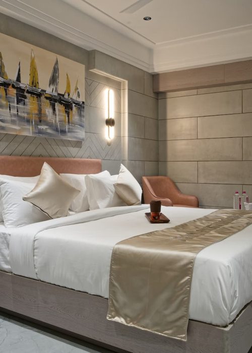 Hotel Golden Plaza-Rooms-29